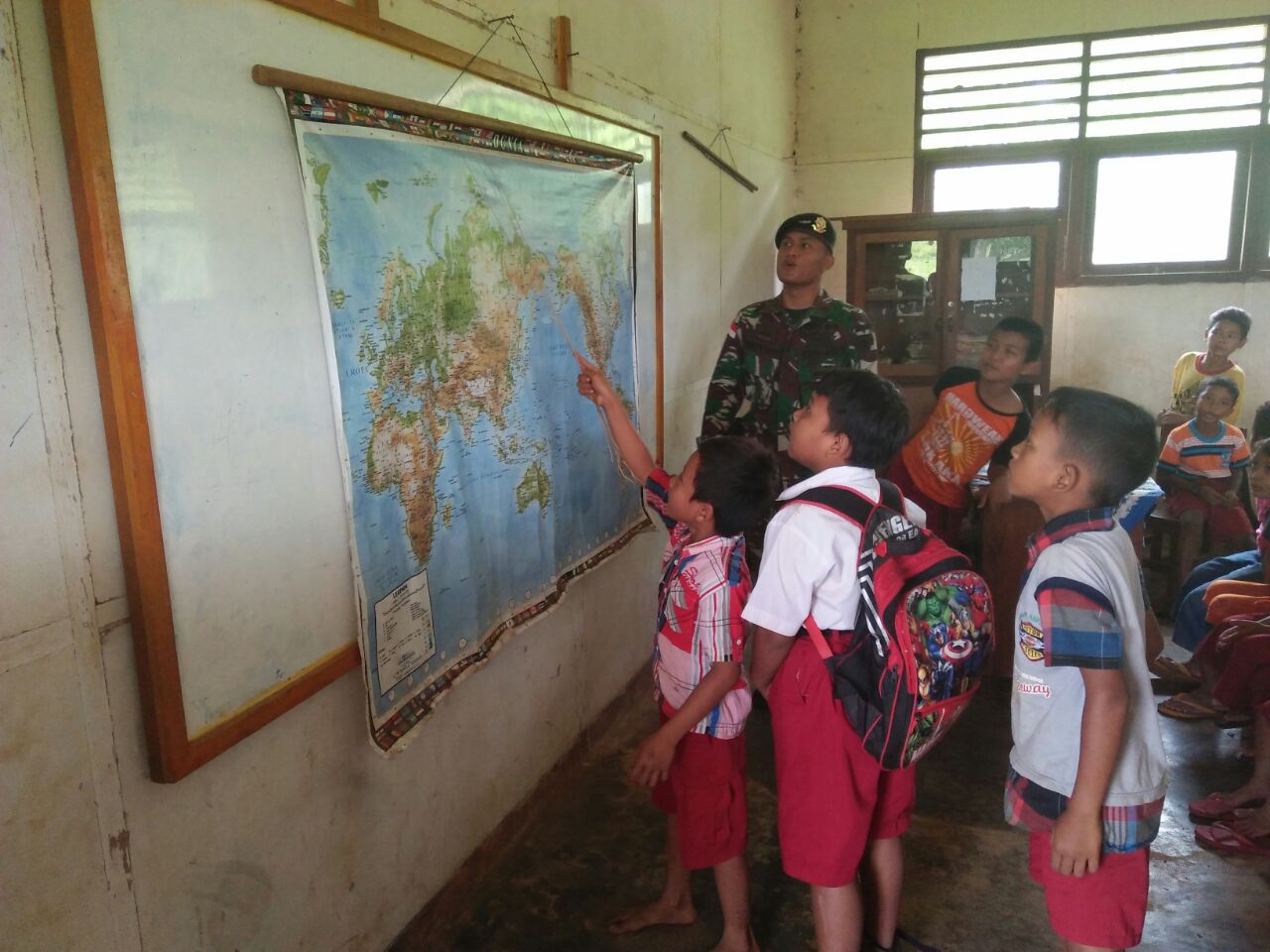 Mengenalkan Indonesia Pada Anak Batas