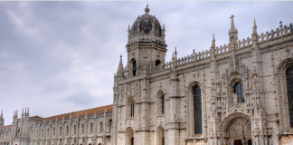 Menjelajahi Kemegahan Mosteiro dos Jerónimos di Portugal Menjelajahi Kemegahan Mosteiro dos Jerónimos di Portugal