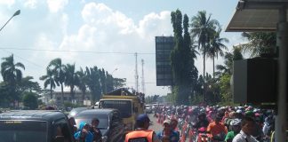 Berkah Lebaran, Ribuan Wisatawan Berlibur ke Pantai Pangandaran