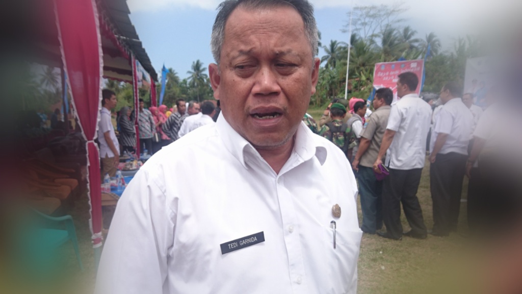 Kepala Dinas Penanaman Modal, Perijinan Terpadu Satu Pintu, Koperasi UMKM dan Perdagangan (DPMPTSPKP) Kabupaten Pangandaran Tedi Garnida